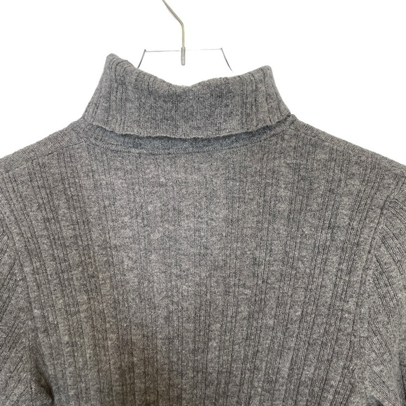 Paige Grey 100% Cashmere Turtleneck Sweater Wide Ribbing Lettuce Hem/Cuffs Sz S - Picture 12 of 15
